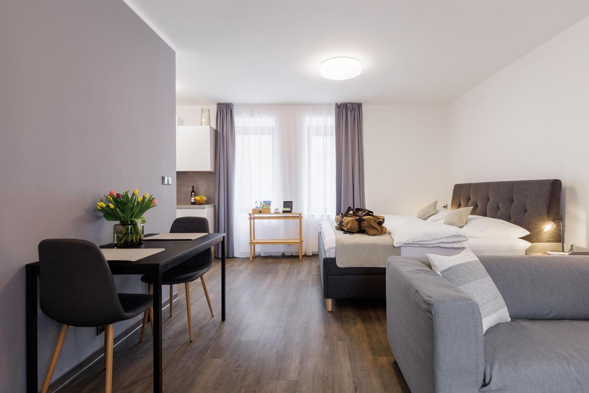 River Apartments Mladá Boleslav Exterior foto